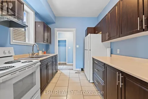 58 Nottawasaga Street Orillia ON L3V 3J4