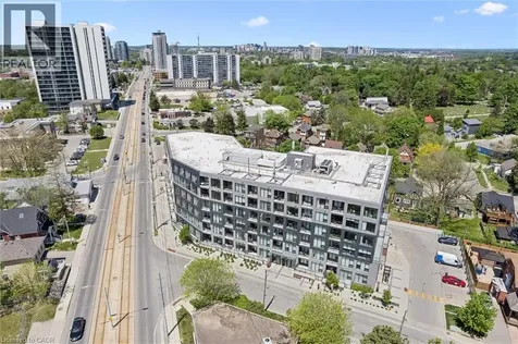 690 King Street West Kitchener ON N2H 5L8
