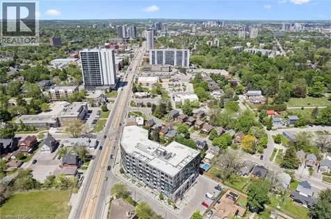 690 King Street West Kitchener ON N2H 5L8
