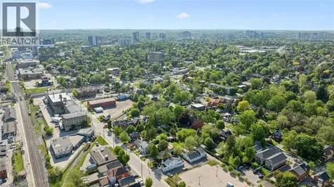 202 Breithaupt Street Kitchener ON N2H 5H4