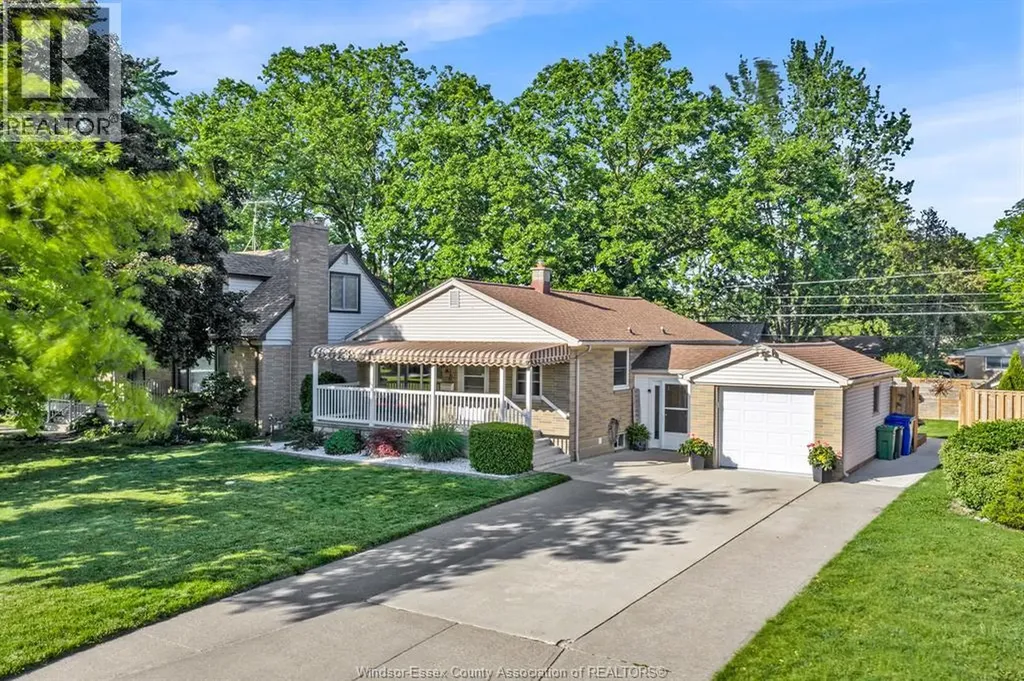 1218 Edward Avenue Windsor ON N8S 3A1