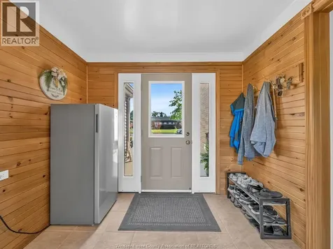 1218 Edward Avenue Windsor ON N8S 3A1
