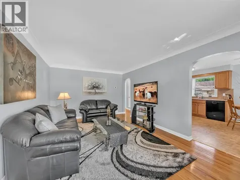 1218 Edward Avenue Windsor ON N8S 3A1