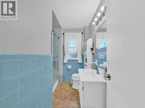 1218 Edward Avenue Windsor ON N8S 3A1