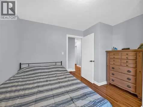 1218 Edward Avenue Windsor ON N8S 3A1