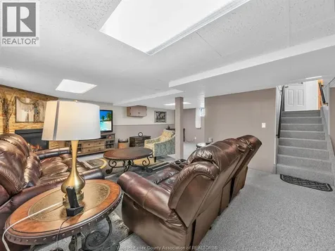 1218 Edward Avenue Windsor ON N8S 3A1