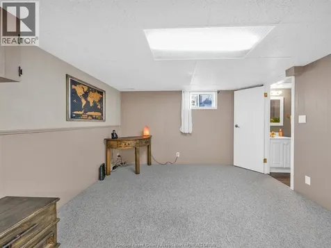 1218 Edward Avenue Windsor ON N8S 3A1