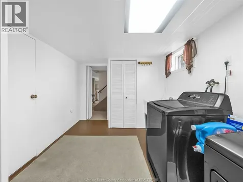 1218 Edward Avenue Windsor ON N8S 3A1