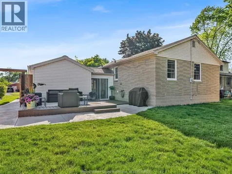 1218 Edward Avenue Windsor ON N8S 3A1