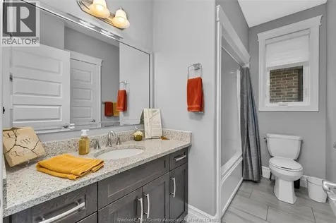 1342 Cypress Avenue Windsor ON N8P 0E2