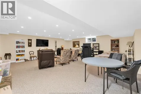 1342 Cypress Avenue Windsor ON N8P 0E2
