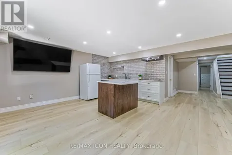 223 Buttercup Court Waterloo ON N2V 2W8