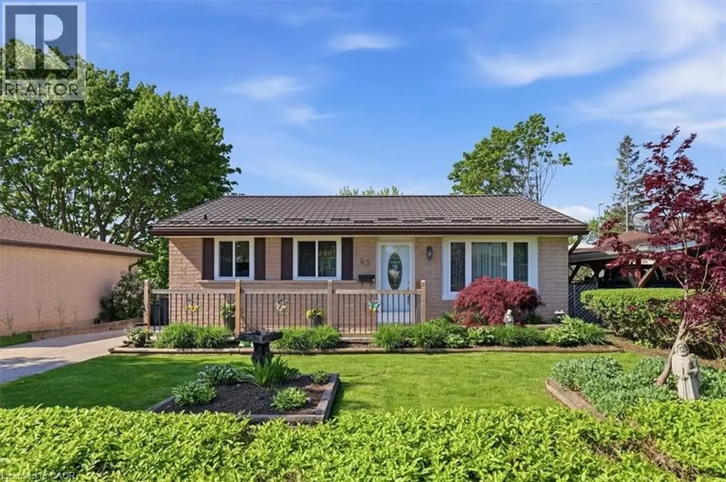 43 Mcilwraith Crescent Guelph ON N1E 6J4