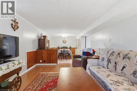 43 Mcilwraith Crescent Guelph ON N1E 6J4