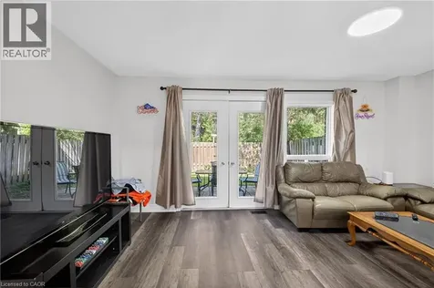 137 Dovercliffe Road Guelph ON N1G 3A5