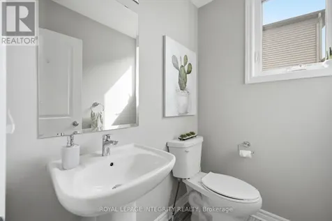 208 Mountain Sorrel Way Ottawa ON K4A 1H2
