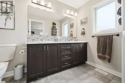 208 Mountain Sorrel Way Ottawa ON K4A 1H2