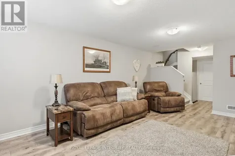 208 Mountain Sorrel Way Ottawa ON K4A 1H2