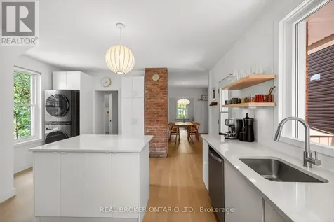552 Churchill Avenue North Ottawa ON K1Z 5E5