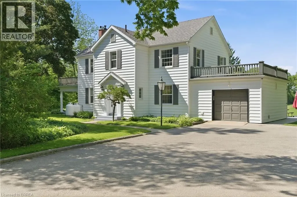 48 Oxbow Road Brantford ON N3T 5L6