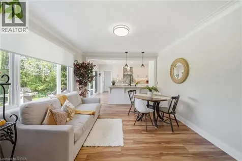 48 Oxbow Road Brantford ON N3T 5L6