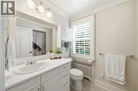 48 Oxbow Road Brantford ON N3T 5L6
