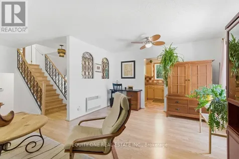 542 Sirois Avenue Ottawa ON K1K 1H4