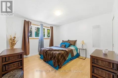 542 Sirois Avenue Ottawa ON K1K 1H4