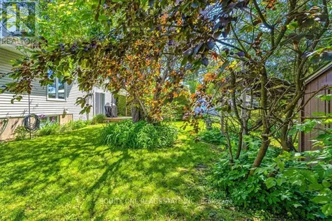 542 Sirois Avenue Ottawa ON K1K 1H4