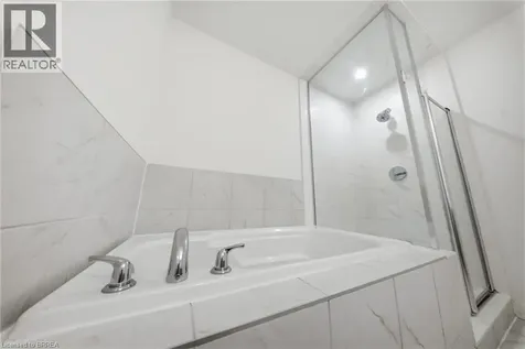 585 Colborne Street Brantford ON N3S 0K4