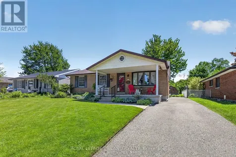 7 Thompson Avenue St. Thomas ON N5R 1G1