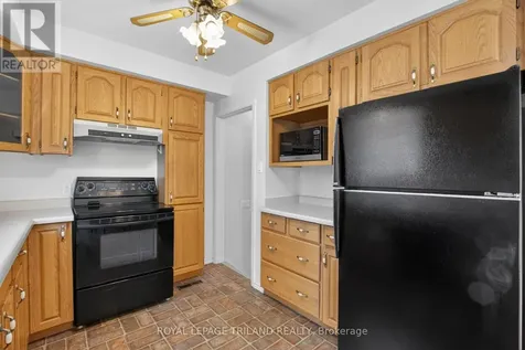 7 Thompson Avenue St. Thomas ON N5R 1G1