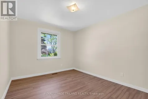 7 Thompson Avenue St. Thomas ON N5R 1G1