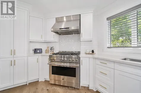 13 Werrydale Drive Clarington ON L0B 1J0