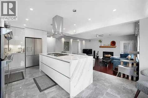2098 Edgemore Avenue Lasalle ON N9H 2K1