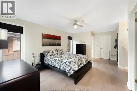 2098 Edgemore Avenue Lasalle ON N9H 2K1