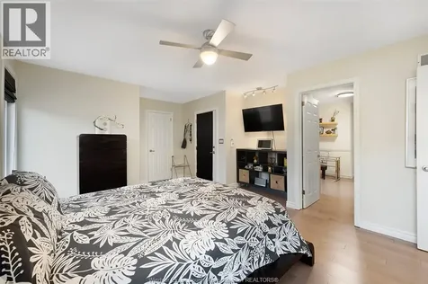 2098 Edgemore Avenue Lasalle ON N9H 2K1