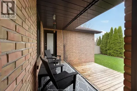 2098 Edgemore Avenue Lasalle ON N9H 2K1