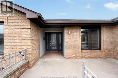 2098 Edgemore Avenue Lasalle ON N9H 2K1