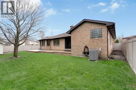 2098 Edgemore Avenue Lasalle ON N9H 2K1