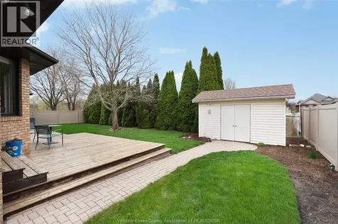 2098 Edgemore Avenue Lasalle ON N9H 2K1