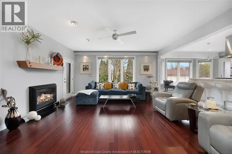 2098 Edgemore Avenue Lasalle ON N9H 2K1