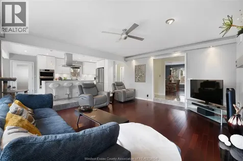 2098 Edgemore Avenue Lasalle ON N9H 2K1