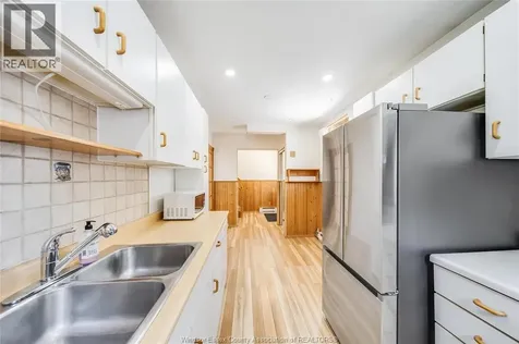 1229 Arncliffe Windsor ON