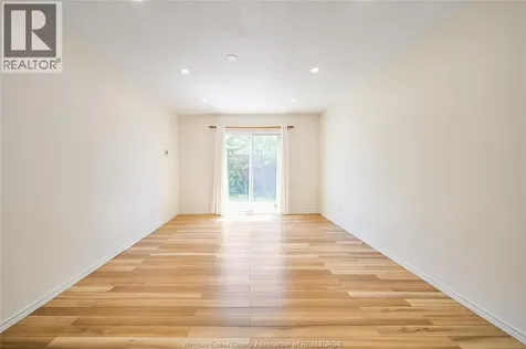 1229 Arncliffe Windsor ON
