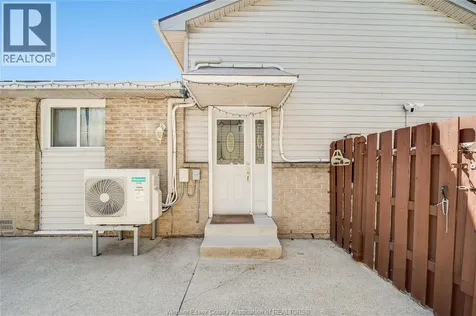 1229 Arncliffe Windsor ON