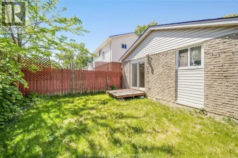 1229 Arncliffe Windsor ON