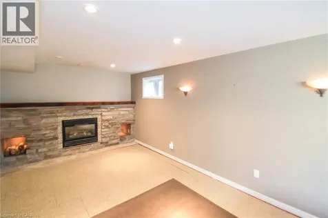 4901 Adam Court Beamsville ON L3J 0E2