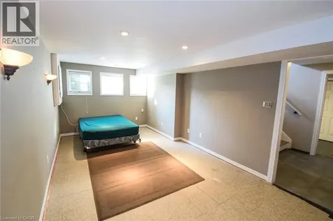4901 Adam Court Beamsville ON L3J 0E2