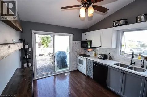 4901 Adam Court Beamsville ON L3J 0E2